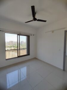 3BHK Semi Furnished Flat for Rent at Shela