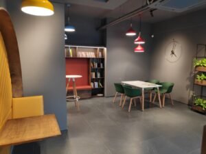 3BHK Semi Furnished Flat for Rent at Shela