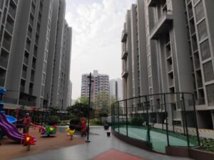 3BHK Semi Furnished Flat for Rent at Shela